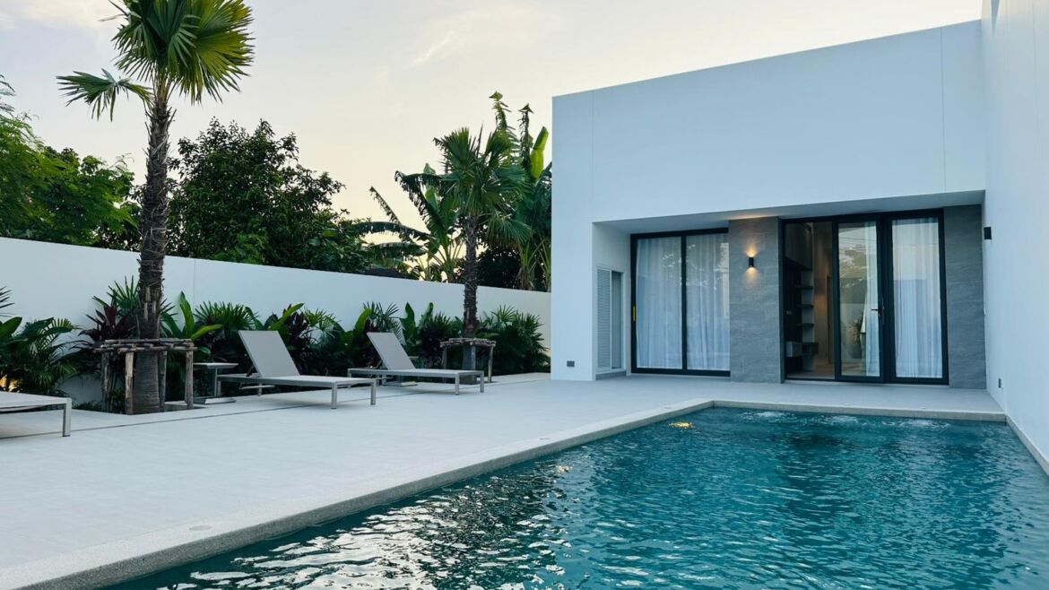 Luxurious private pool villa