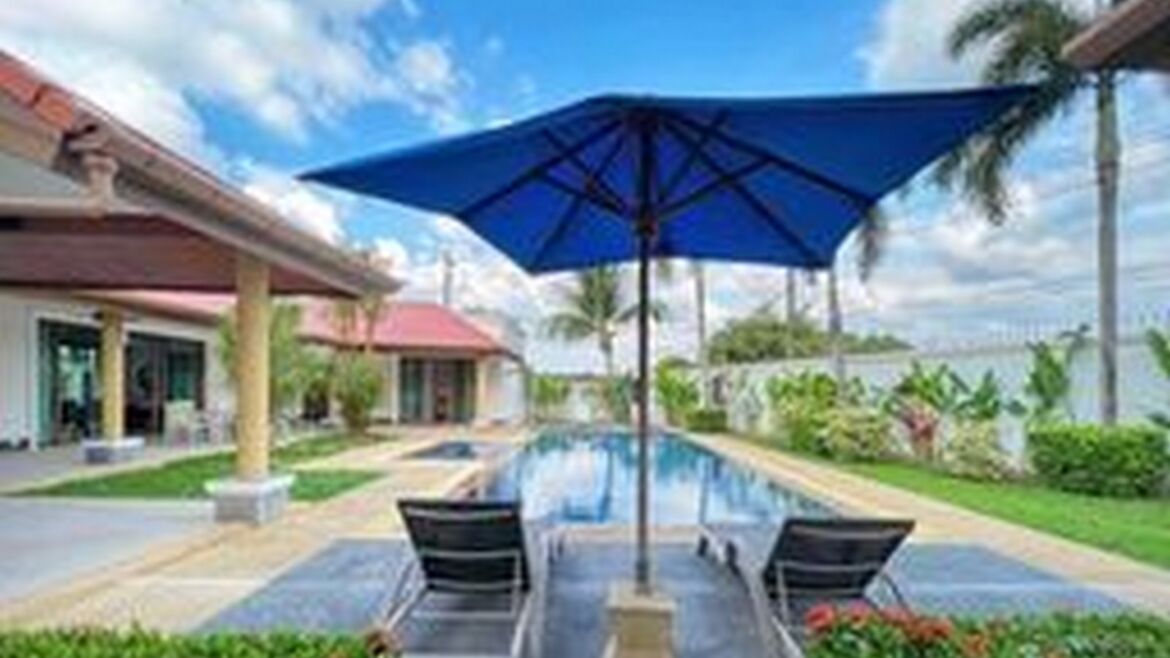 Luxury Villa for Rent / Sale in Cherngtalay Soi 4