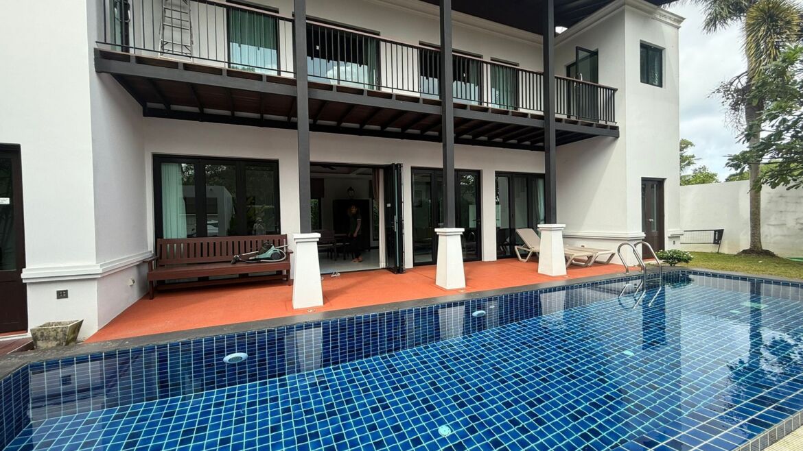 Thai Modern Style Pool Villa  Prime Pasak