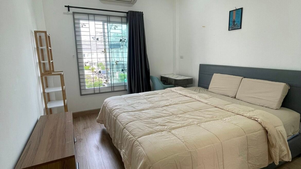 Cozy 2-Storey Home for Rent – Fully Furnished | Available Now