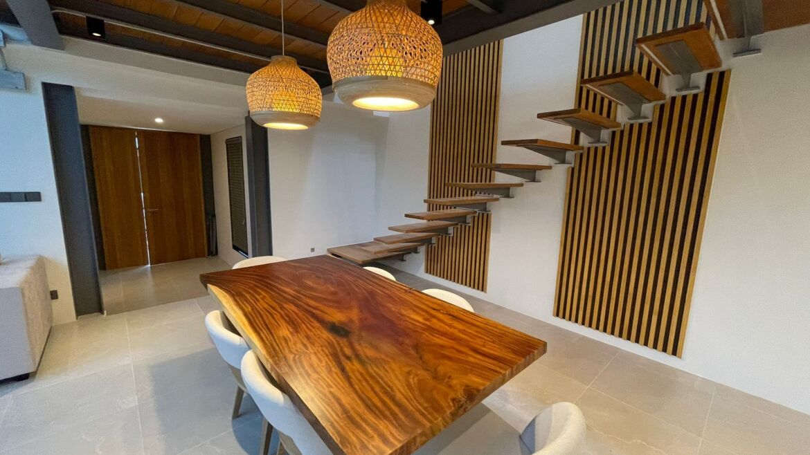 RIVERHOUSE VILLA