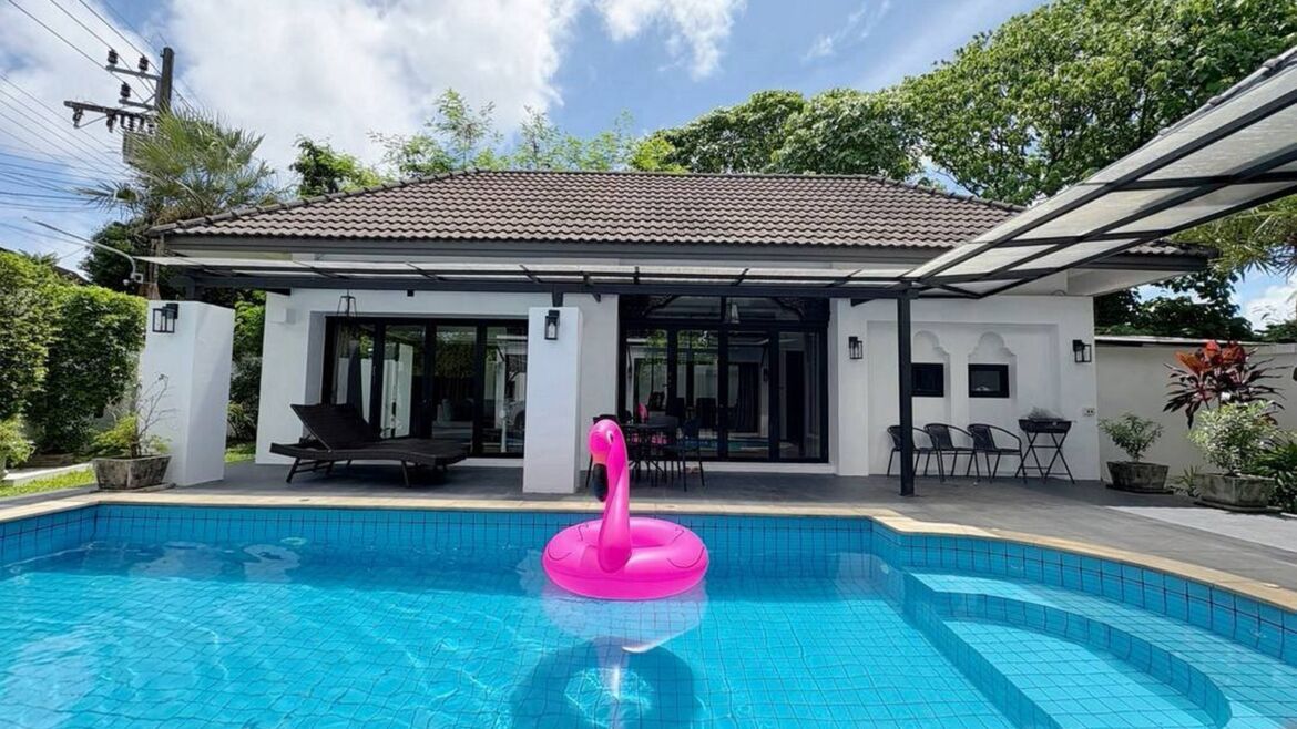 Leeya Pool Villa