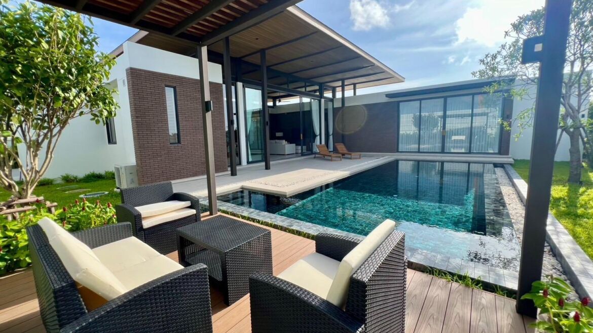 VILLA BOAT AVENUE RESIDENCE
